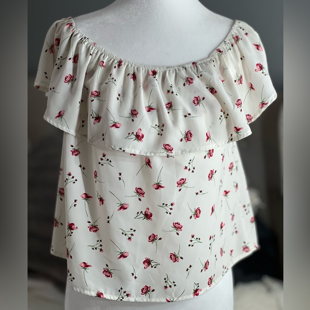 Chic Off-Shoulder Floral Blouse